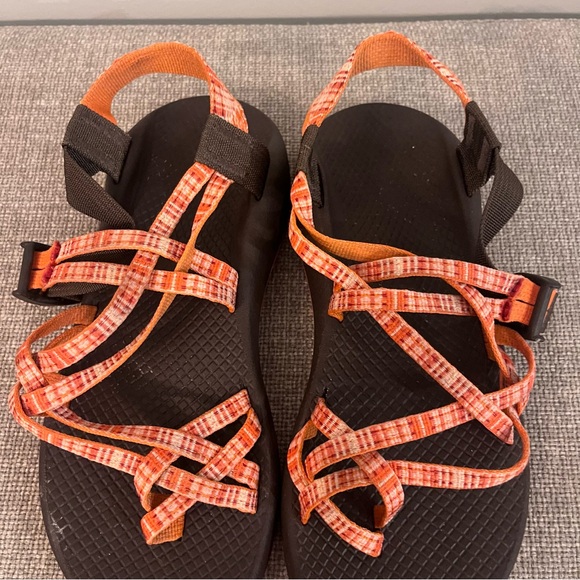 Chaco Women's ZX/2 Classic Hiking Orange Comfort Sandals Size 8 - Picture 3 of 10